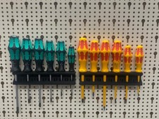 Schraubendreher u. Zangen