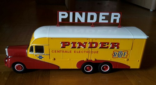 Bernard lkw pinder zirkus - bernard,
