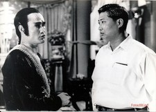 Leben hinter Masken - Sammo Hung - 2 Pressefotos - 15x21cm (9828)