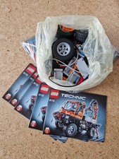 LEGO TECHNIC: Mercedes-Benz Unimog U 400 (8110)