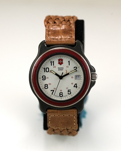 Swiss army uhr - army,
