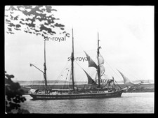 Segelschiff das auf der Kröger Werft gebaut wurde - Foto 12x9cm