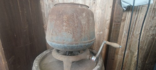 Antike buttermaschine auch - antike,