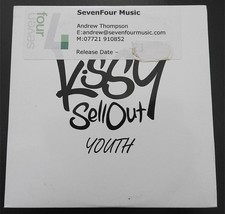 KISSY SELL OUT YOUTH 2009