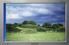 Samsung 940MW SyncMaster 19"-Breitbild-LCD-Monitor TV SCART VGA DVI Tuner