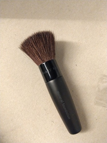 Mary kay mineral foundation - mary,