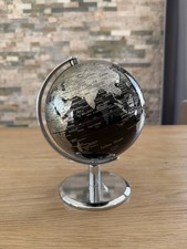 Dekorativer Globus schwarz