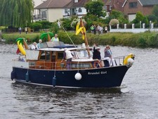 Foto 6x4 Staines - Bananenboot