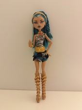Monster High Puppe Nefera de
