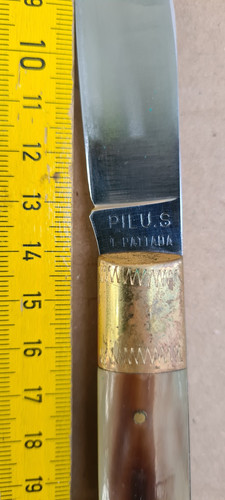 Sardisches messer pillu - pillu, s