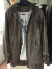 Arma Collection Leder