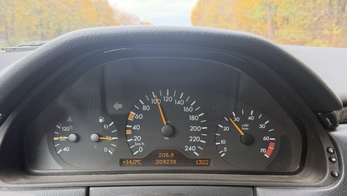 Mercedes benz w210 tacho - mercedes,