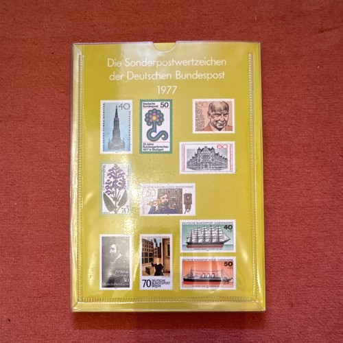 Jahrbuch sonderpostwertzeichen - jahrbuch,