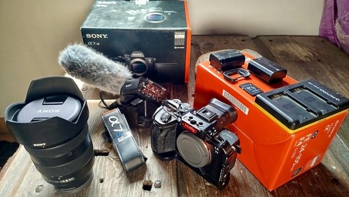 Sony a7s iii 105mm - iii,