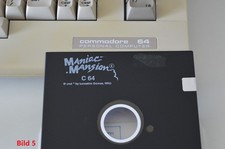 MANIAC MANSION C64/128 –