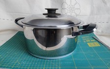 AMC   Topf mit Deckel 5,2