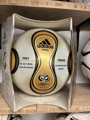 Adidas matchball teamgeist - adidas,