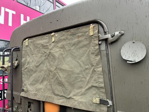 Land rover defender - land, hecktür
