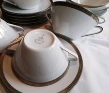 12 tlg Seltmann Weiden Suppentassen Set mit Untertasse, Goldrand