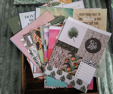 Papier Scrapbook Stapel unterschiedliche Motive und Formate