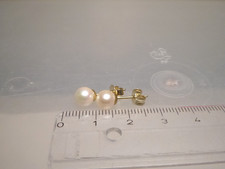 Ohrstecker mit echter Perle a 6,1 -6,2 mm 585 Gold 14 K Gelbgold 1,31 g + Etui