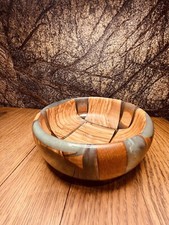 Holzschale aus oliven - holzschale, und
