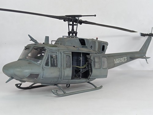 N twin huey gebaut - n,