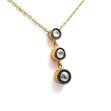 Retro Pendant, Fine Gold