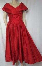Laura Ashley Kleid 38 40 rot