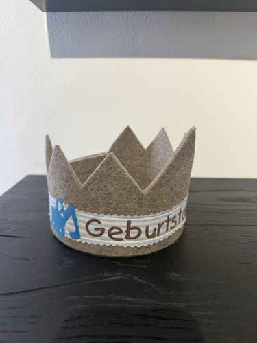 Geburtstagskrone - , **