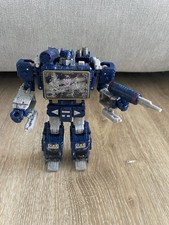 Hasbro Transformers - Soundwave - Siege War for Cybertron Trilogy Voyager Figur