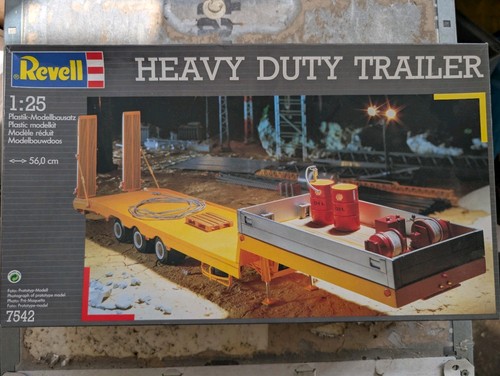 Revell 7542 heavy duty - 1:25,