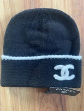 Chanel CC Beanie Schwarz