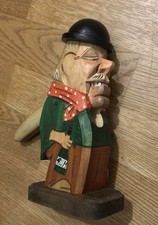 Nussknacker aus Vollholz ca 22 cm Hoch, alter Mann mit Rum Rumflasche, Nüsse 