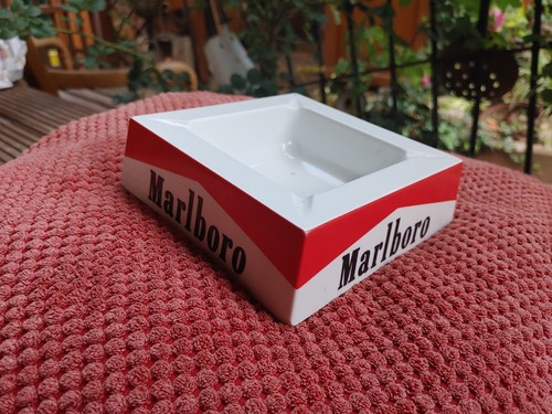 Alter marlboro aschenbecher - alter,