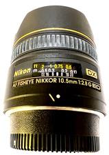 NIKON  AF DX FISHEYE Nikkor