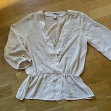 Forever 21 leichte Bluse beige Gr. XS(S) Gummizug Biesen transparent festlich