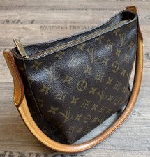 Louis Vuitton Canvas Monogram