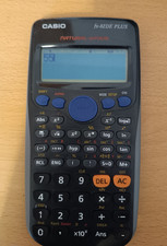Casio FX 82 DE Plus Schulrechner - Schwarz