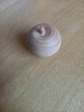 Apfel aus Holz, Maße: 4,5cm x