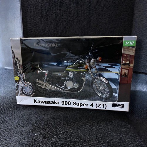 Aoshima kawasaki 900 super4 - kawasaki,