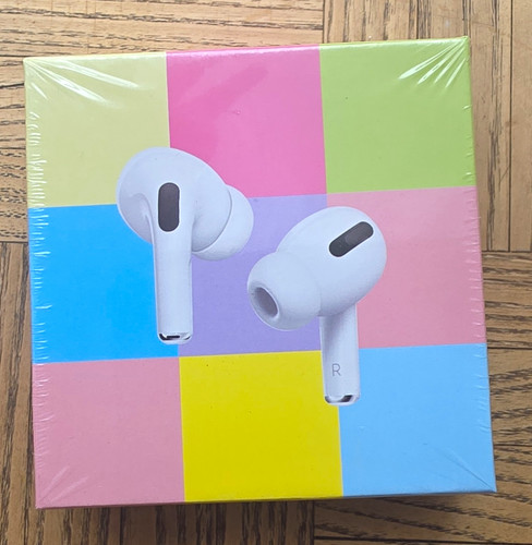 True wireless ear - true, in-ear