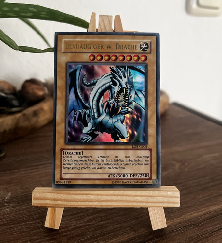 Blauäugiger w - yu-gi-oh,