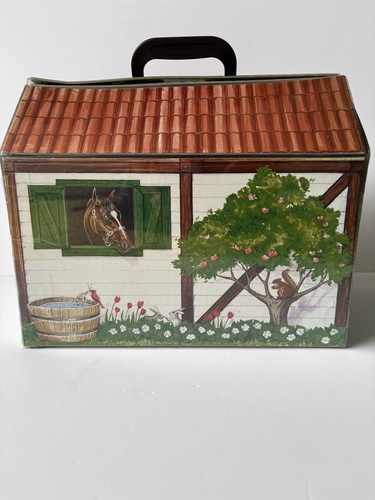 Vintage grand champions stall - grand,