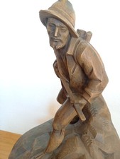 Geschnitzte Holzfigur Jäger Handarbeit massiv 42 cm