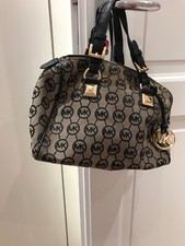 Wunderschöne Handtasche der Marke Michael Kors zu verkaufen. Nur 2mal getragen