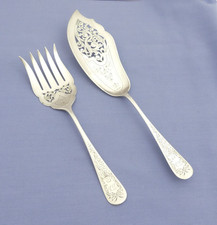 Wilkens - Maiglöckchen Dekor - alte Fischvorleger - 800er Silber - ziseliert