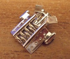 Scalextric Auto 1:32 Ferrari F40 V8 Motordetail TOP