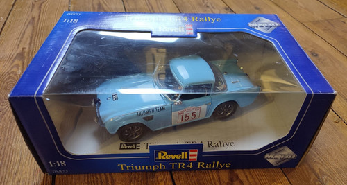 Revell 08873 triumph tr4 - 08873,