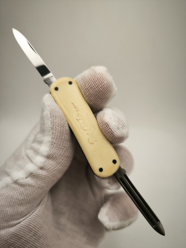 Taschenmesser giesen und - taschenmesser,